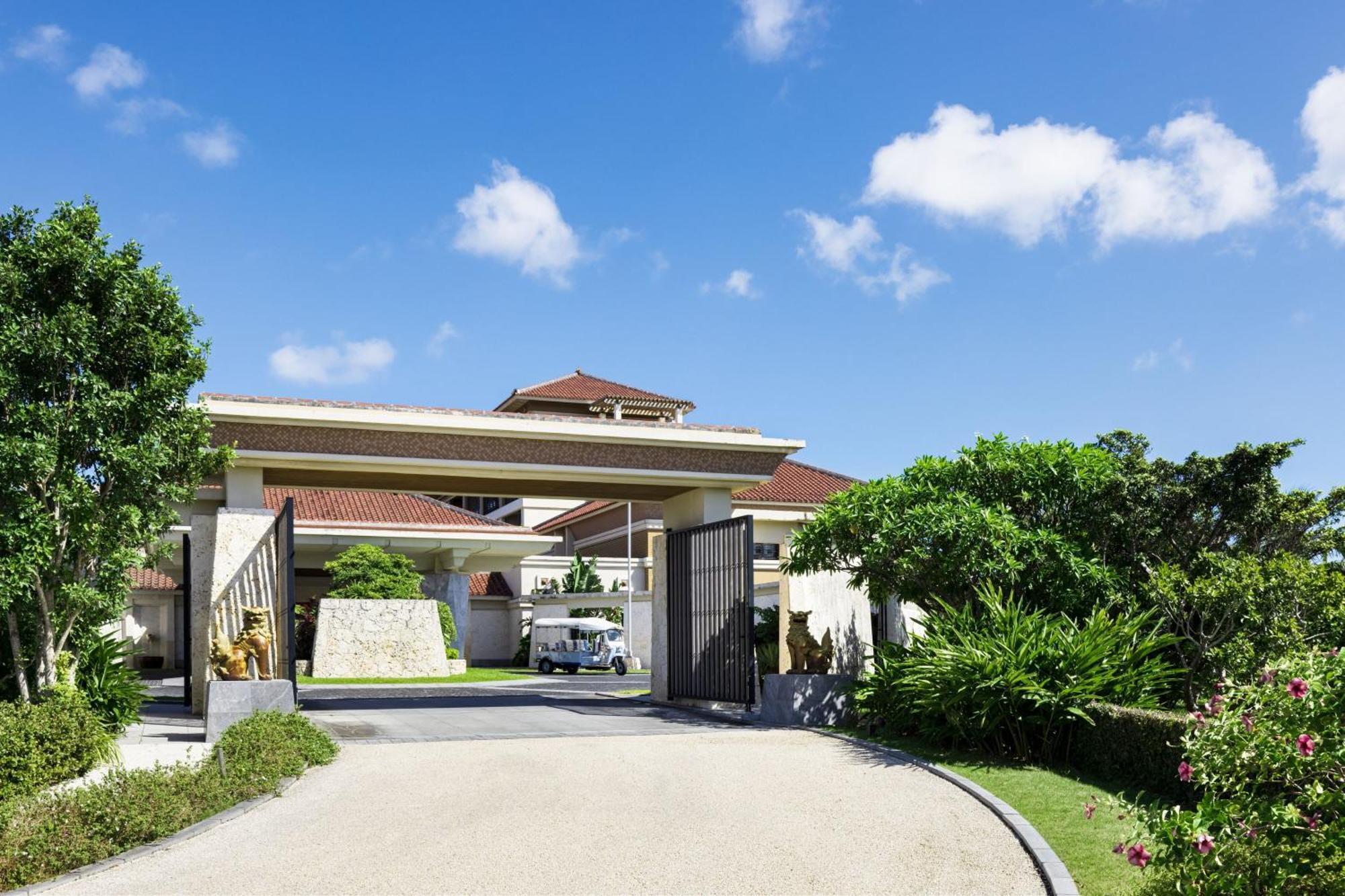 Hotel The Ritz-Carlton Okinawa Nago Zewnętrze zdjęcie